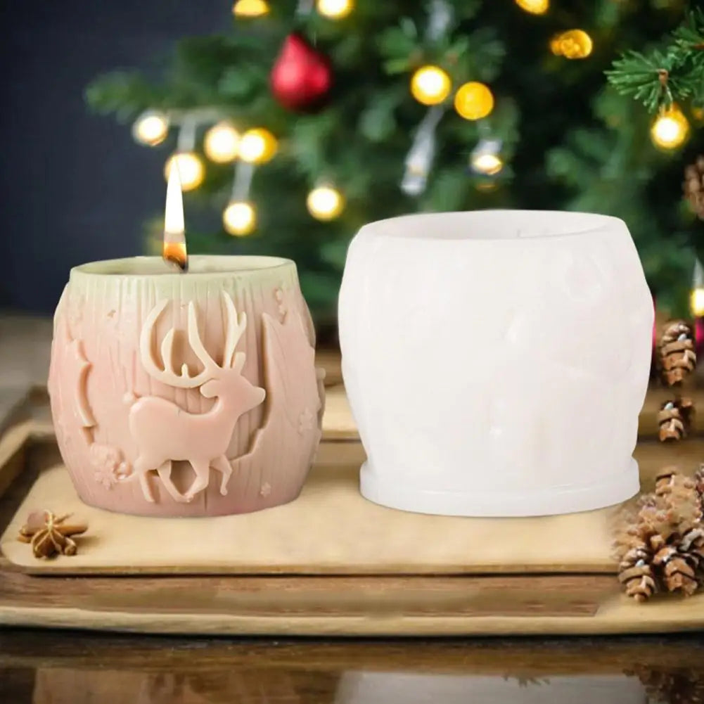 Cylindryczna forma silikonowa do świec z motywem choinki i renifera ChristmasFinds™🎄