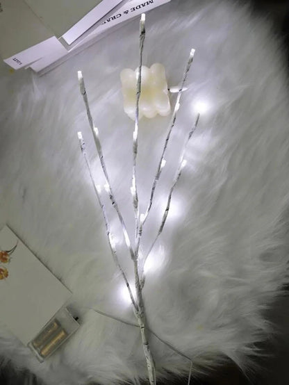 Gałąź LED z brzozy na baterie do dekoracji ChristmasFinds™🎄