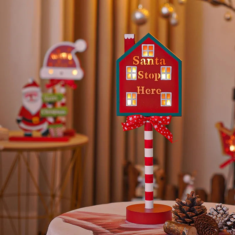 Lampka LED Santa Stop Here - dekoracja stołowa ChristmasFinds™🎄