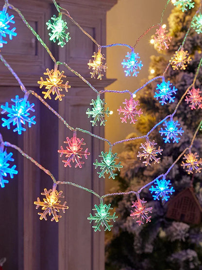 Lampki LED w kształcie płatków śniegu - dekoracja choinki ChristmasFinds™🎄