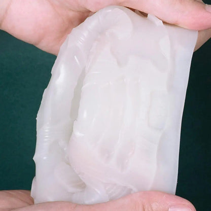 Cylindryczna forma silikonowa do świec z motywem choinki i renifera ChristmasFinds™🎄