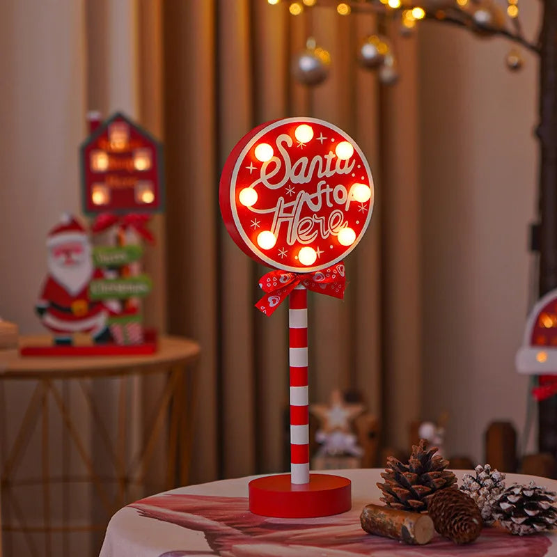 Lampka LED Santa Stop Here - dekoracja stołowa ChristmasFinds™🎄