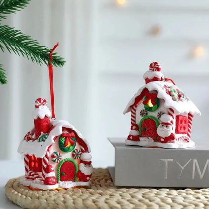 Zawieszka piernikowy domek - dekoracja choinkowa ChristmasFinds™🎄
