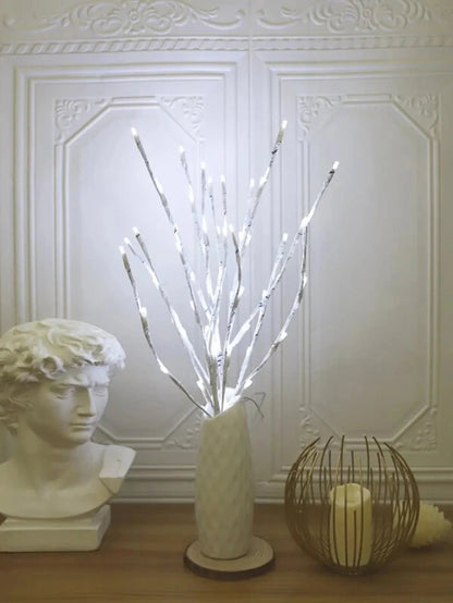 Gałąź LED z brzozy na baterie do dekoracji ChristmasFinds™🎄